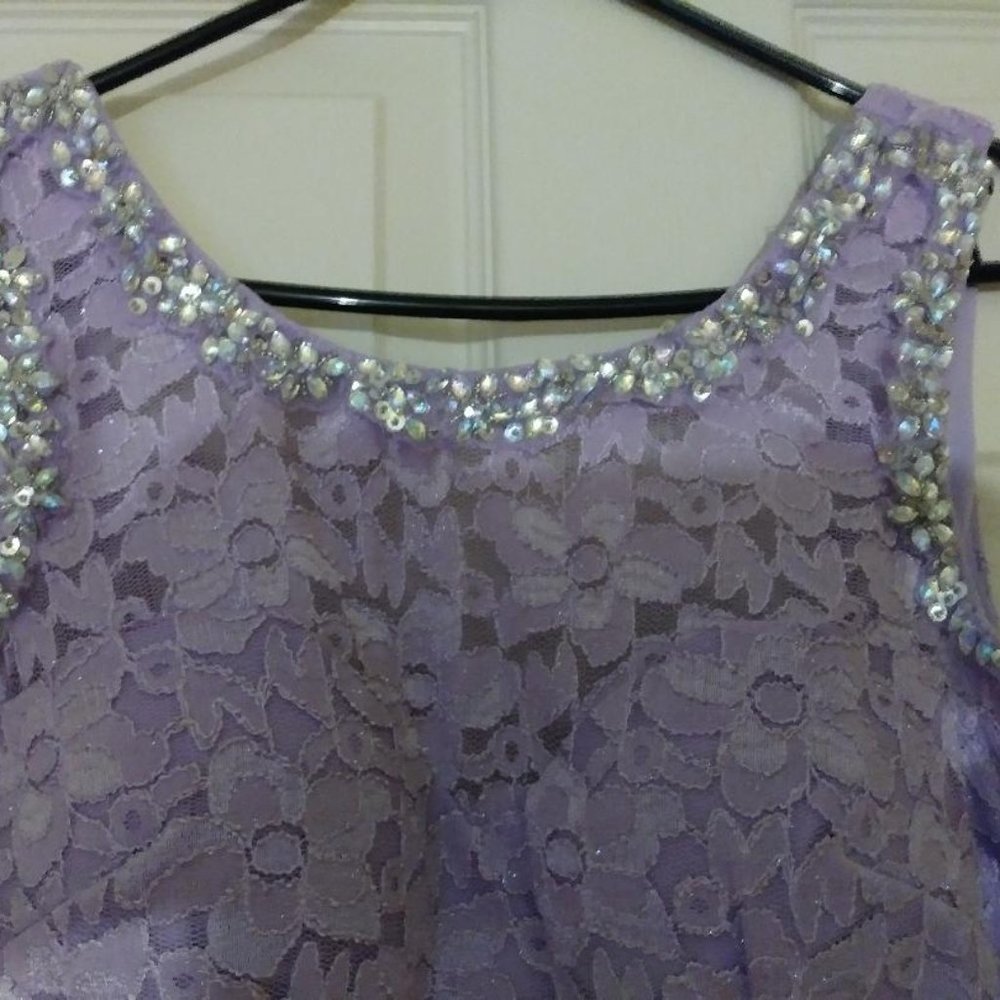 Lace backless dress
